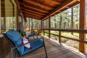 Winter Snow! Book Now! Rogue Bear Cabin